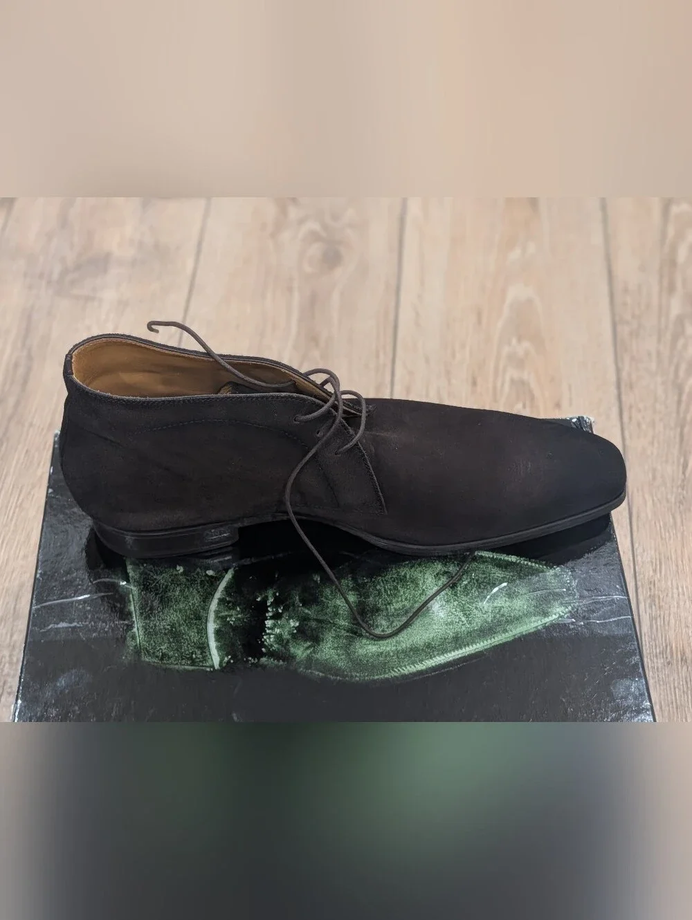 $495 Mens Magnanni Sueede Chukka Boots Brown US 12